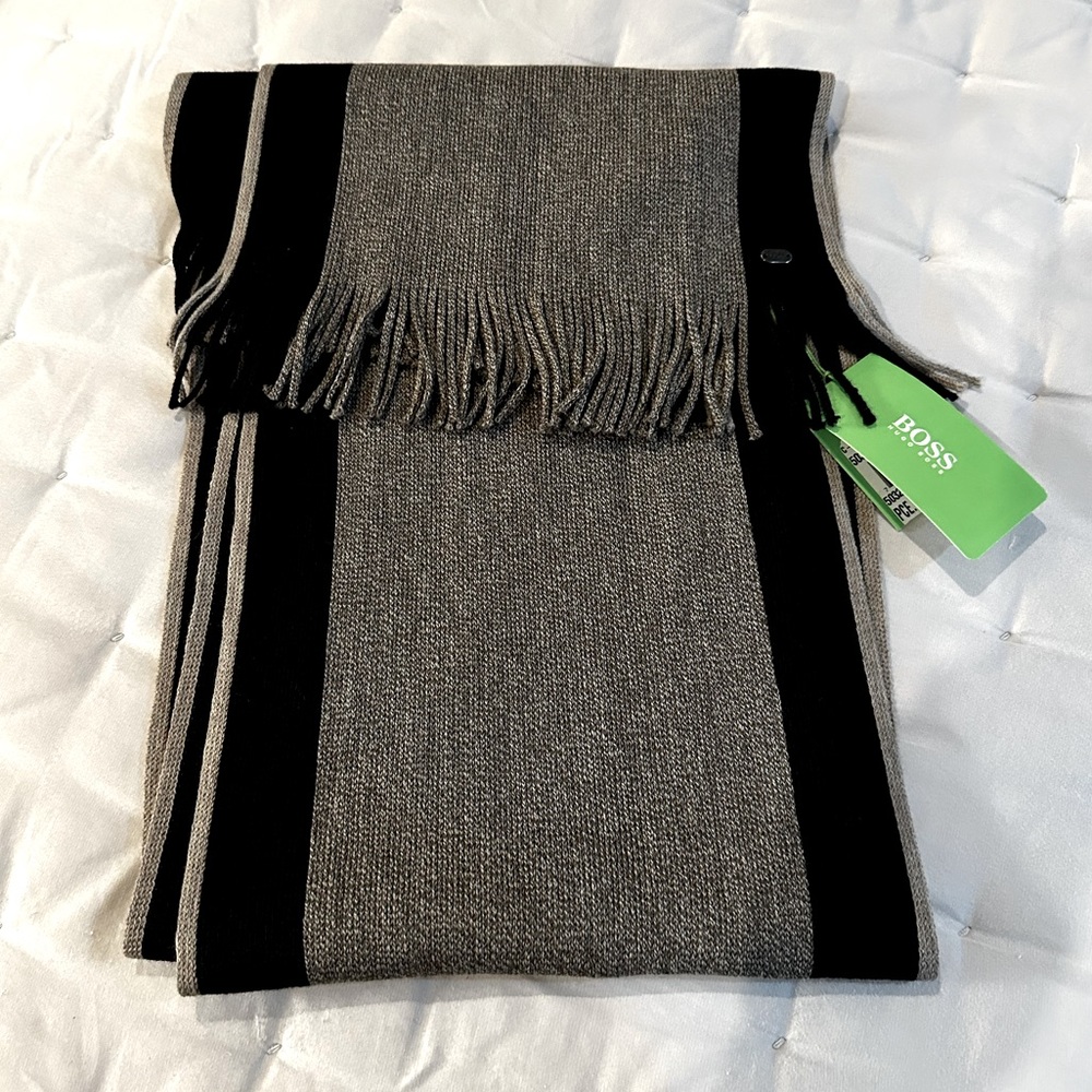 Boss Scarf